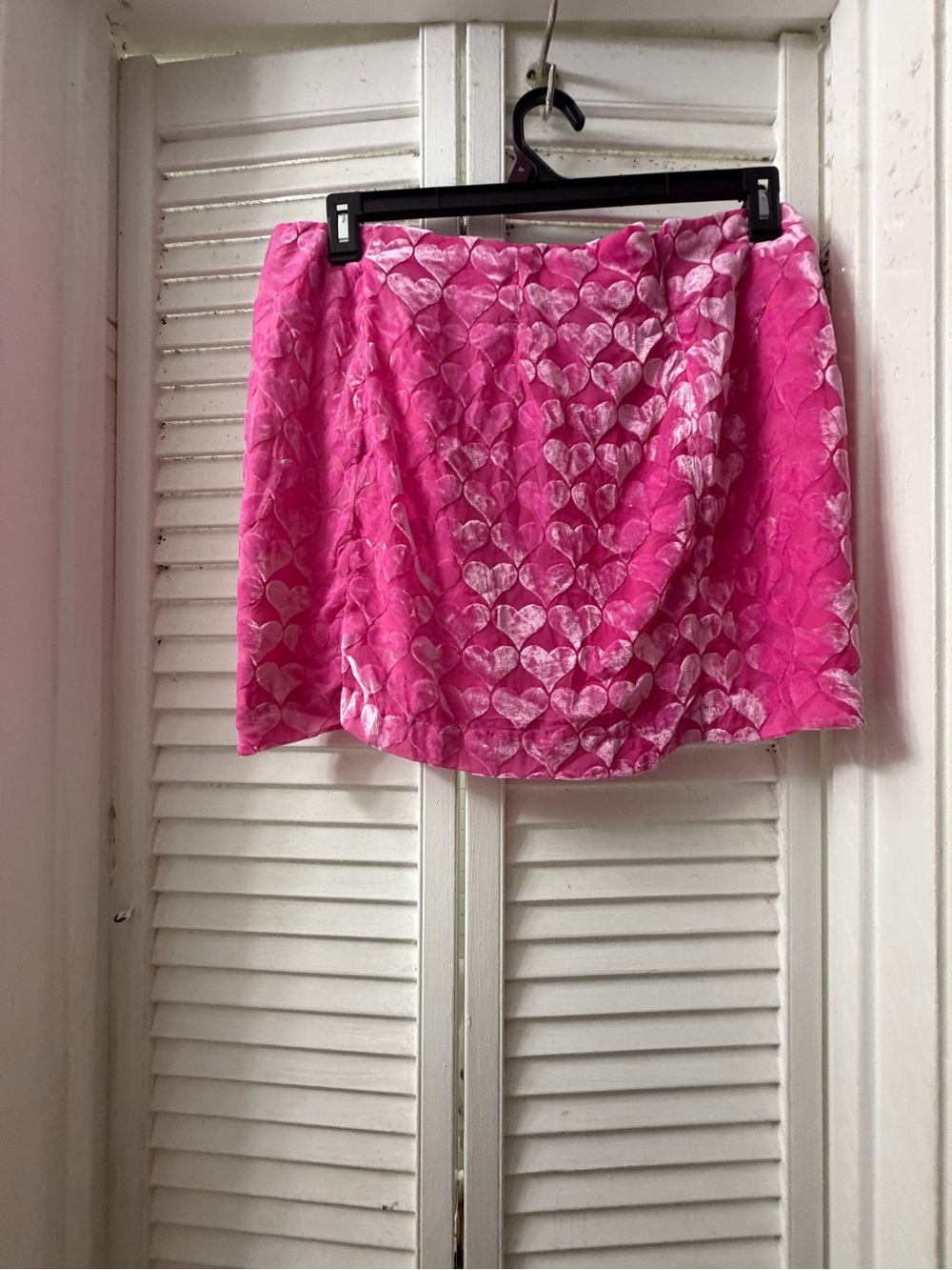 Pink Heart-Print Mini Skirt
